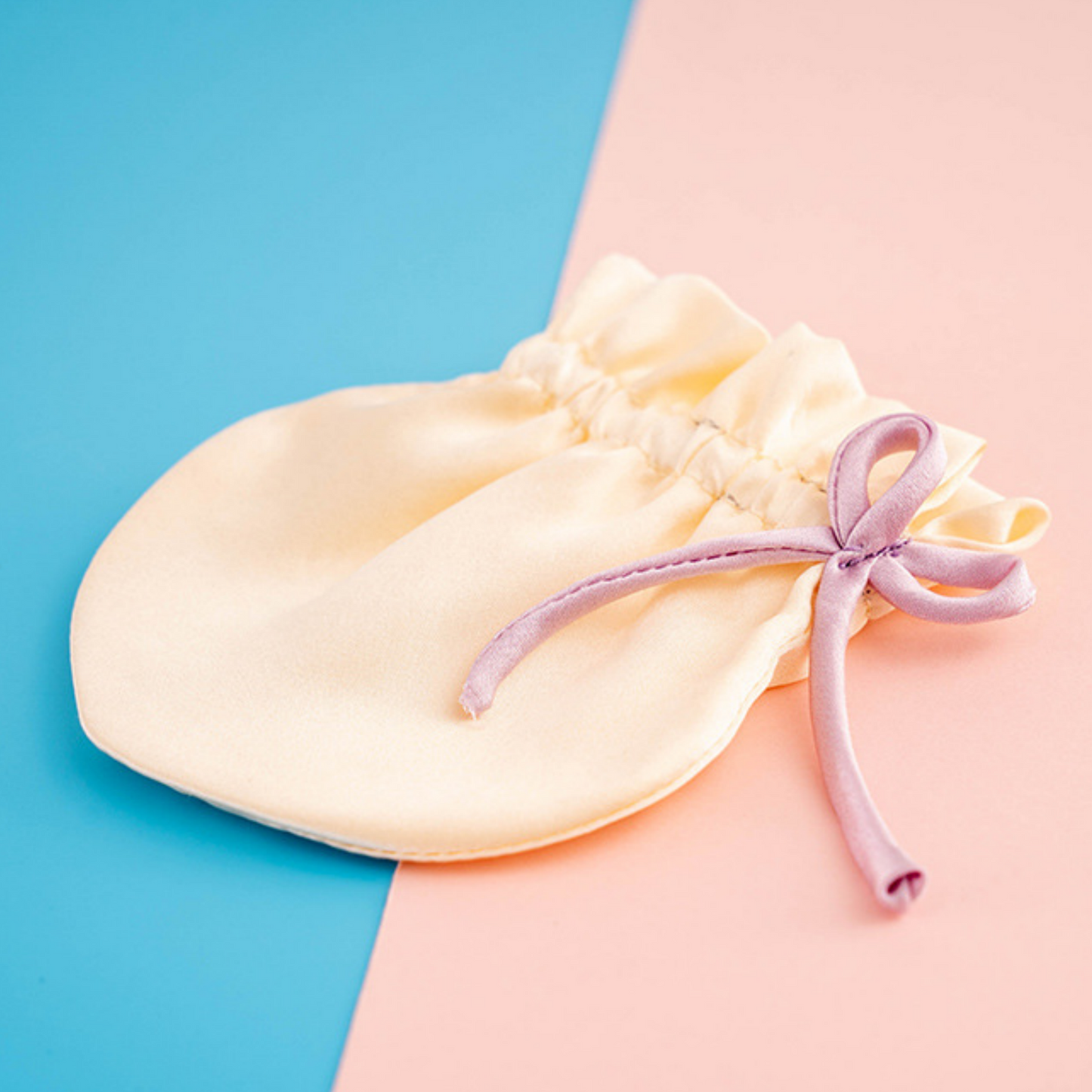 22 Momme Mulberry Silk Baby Mittens - No-Scratch Gloves, Organic (1 pair)