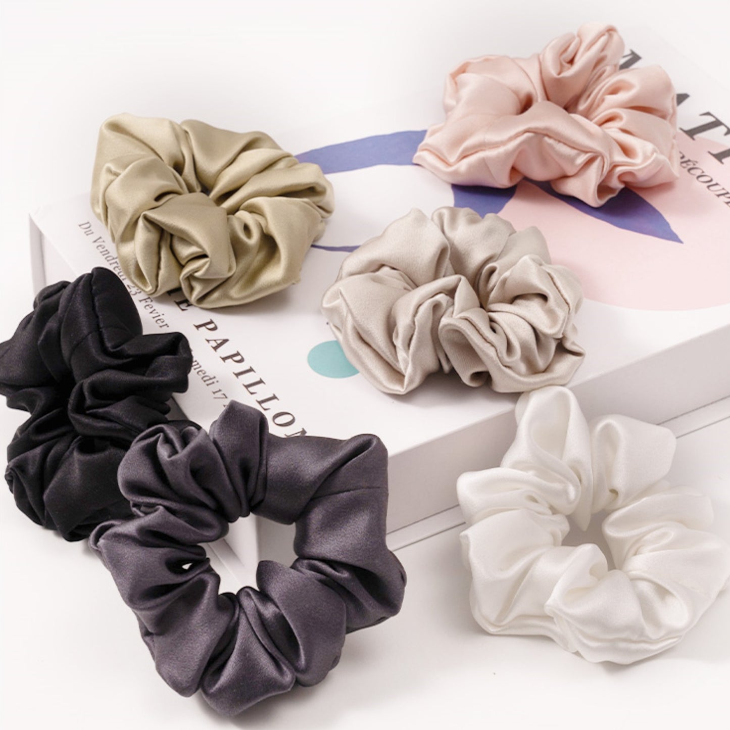 30 Momme Mulberry Silk Scrunchies for Women – Large Hair Ties for Curly Hair, Sleep & Ponytails – Soft, Gentle Hold